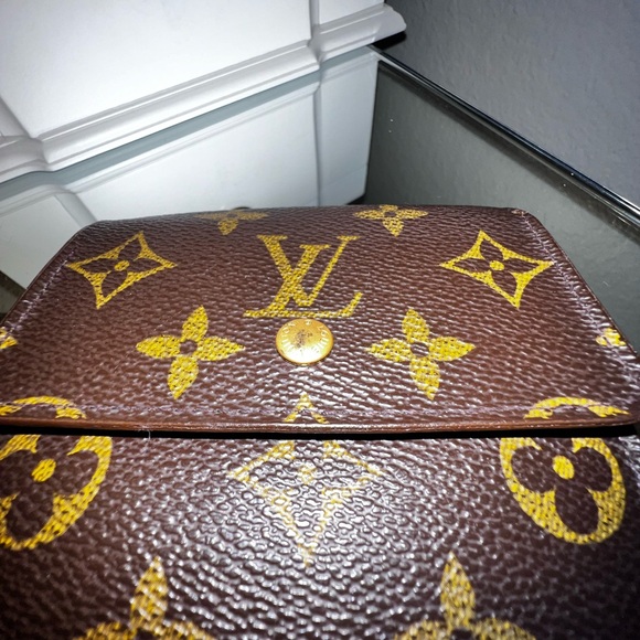 Louis Vuitton wallet - Picture 3 of 12